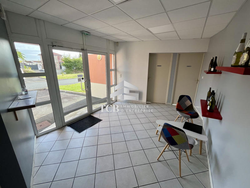 Local d'activités - 408 m²