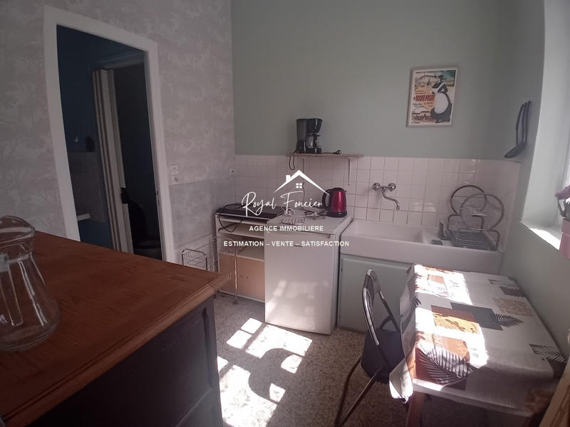 Maison ancienne - 188 m² - 8 pièces