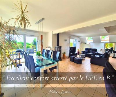 Maison - 138 m² - 6 pièces