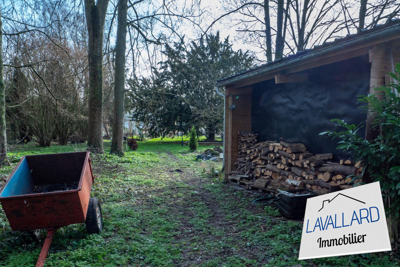 Maison - 205 m² - 9 pièces