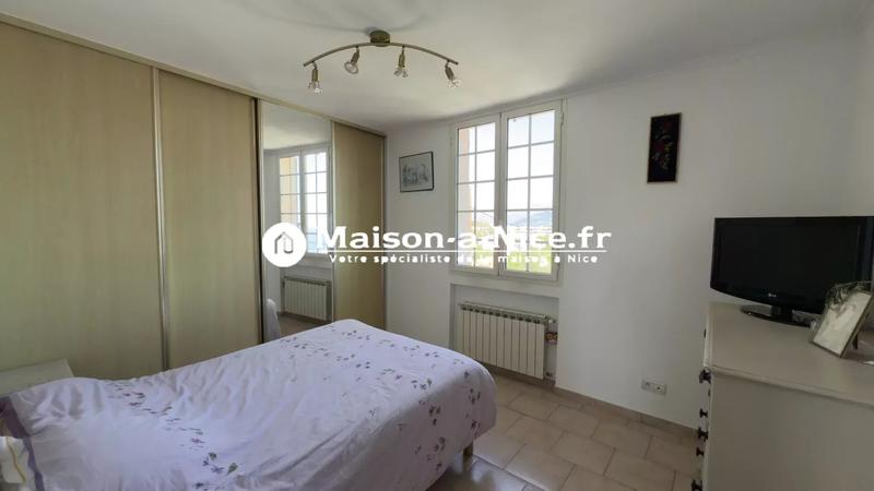 Viager - Maison - 174 m² - 6 pièces
