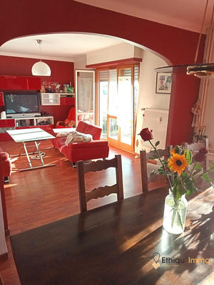 Appartement - 96 m² - 5 pièces