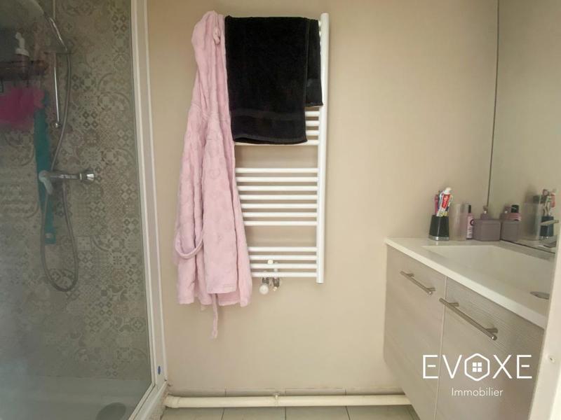 Appartement - 81 m² - 4 pièces