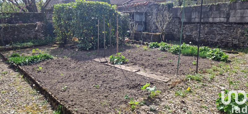 Maison - 185 m² - 8 pièces