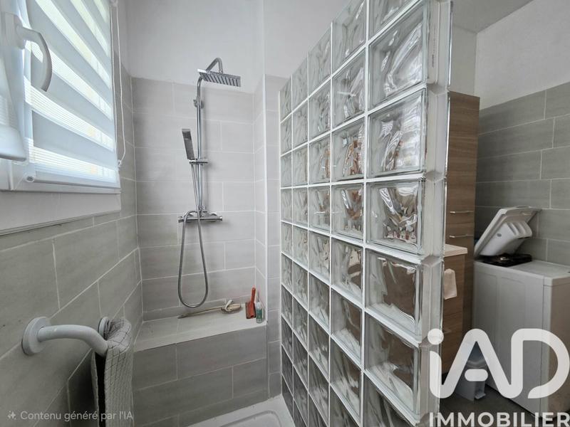 Maison - 83 m² - 4 pièces