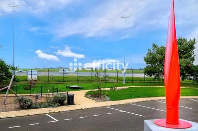 Fonds de commerce - 525 m²