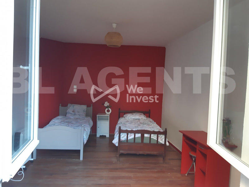 Maison - 206 m² - 7 pièces