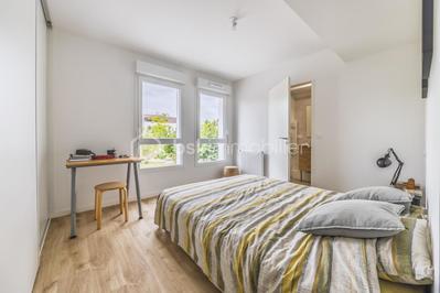 Appartement - 93 m² - 4 pièces