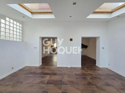 Maison - 98 m² - 4 pièces