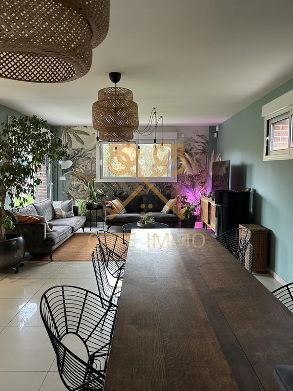 Maison - 160 m² - 7 pièces