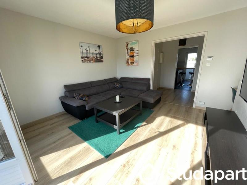 Chambre - 13 m² - 1 pièce