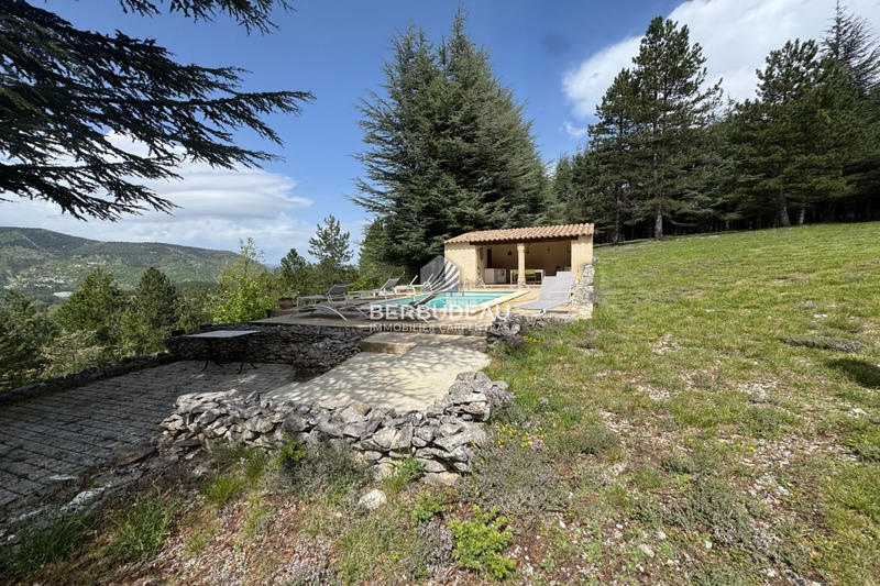 Maison - 183 m² - 5 pièces