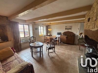 Maison - 288 m² - 7 pièces