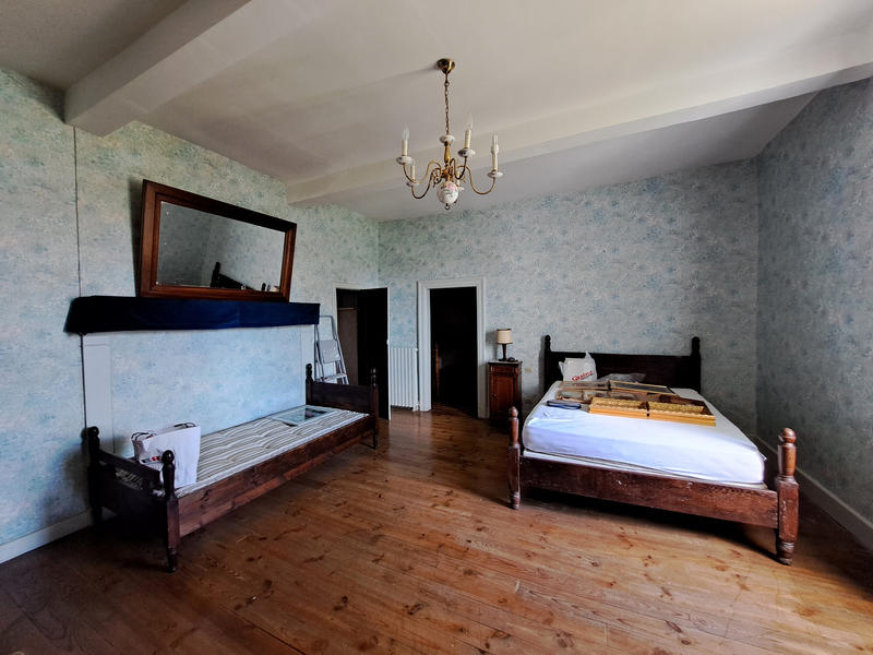 Maison - 165 m² - 7 pièces