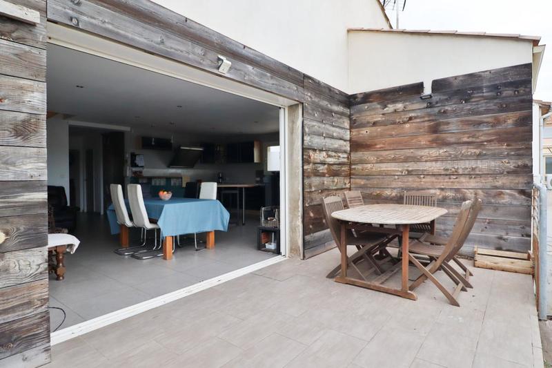 Pavillon - 164 m² - 7 pièces