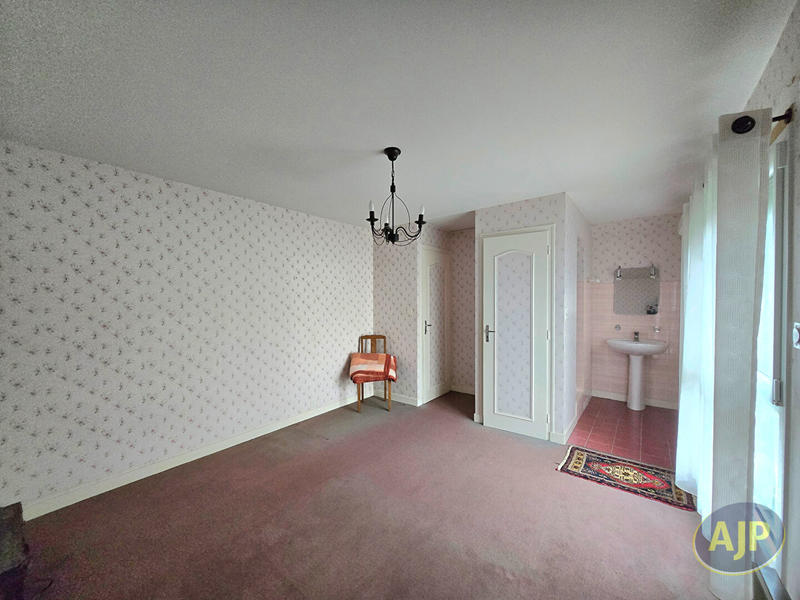 Maison - 173 m² - 6 pièces