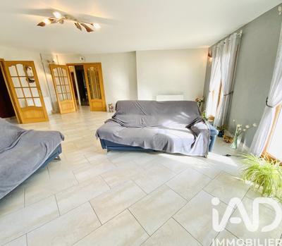 Maison - 130 m² - 4 pièces