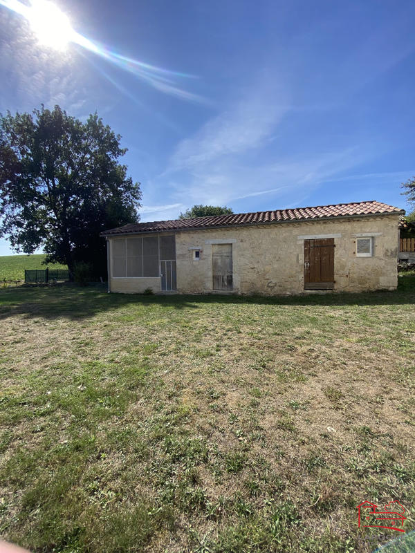 Maison - 239 m² - 5 pièces