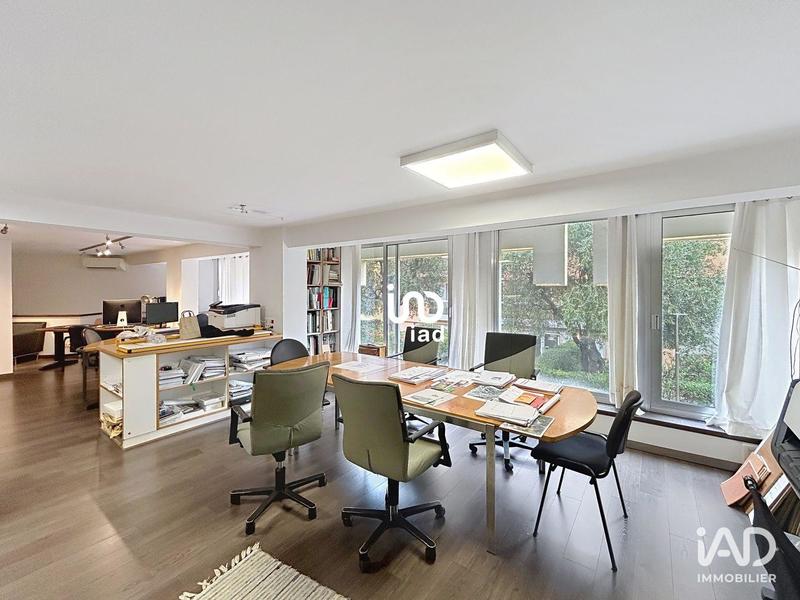 Local commercial - 158 m²