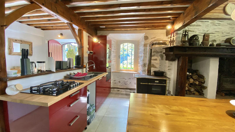 Maison - 223 m² - 8 pièces