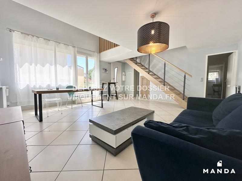 Chambre - 10 m² - 4 pièces