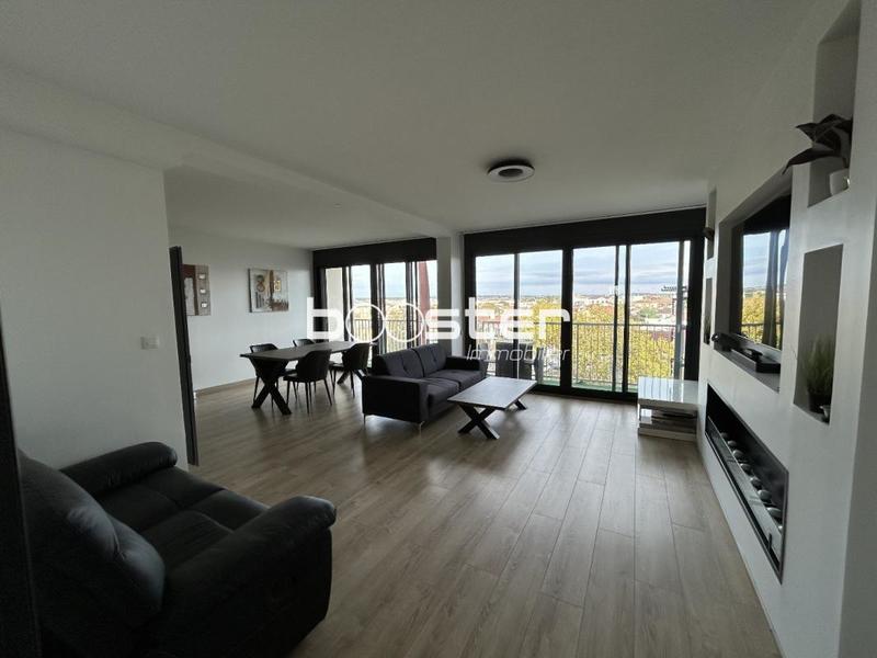 Appartement ancien - 91 m² - 3 pièces