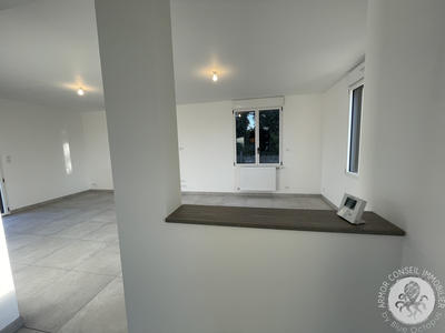 Maison - 105 m² - 6 pièces