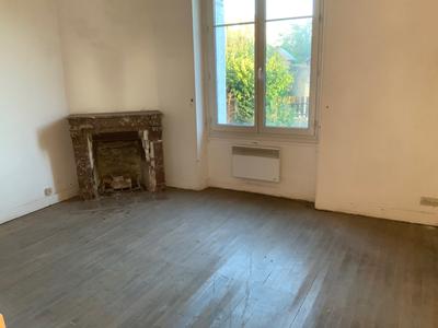 Maison - 76 m² - 5 pièces