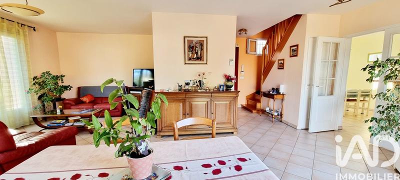 Maison - 137 m² - 7 pièces