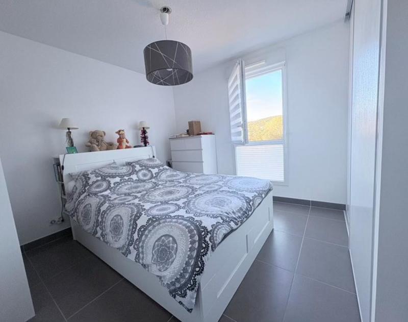 Maison - 98 m² - 5 pièces