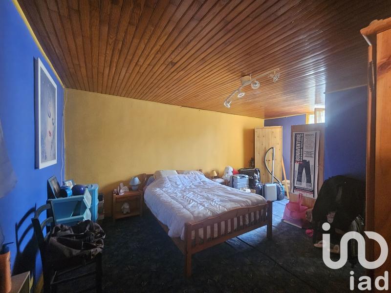 Maison - 165 m² - 9 pièces