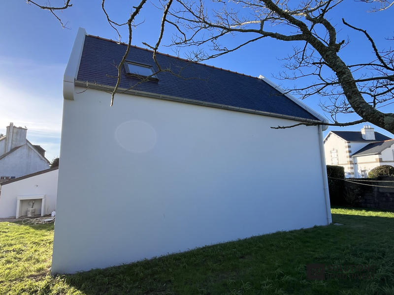 Maison traditionnelle - 92 m² - 5 pièces