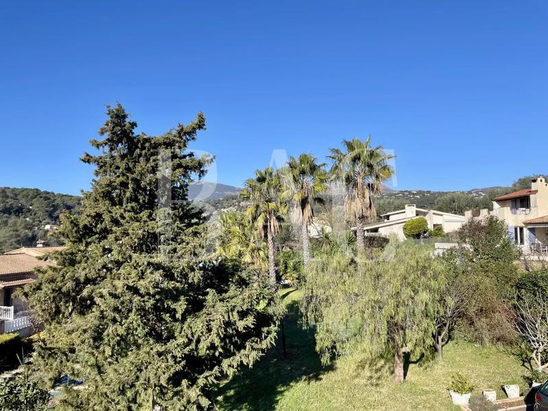 Villa - 250 m² - 8 pièces