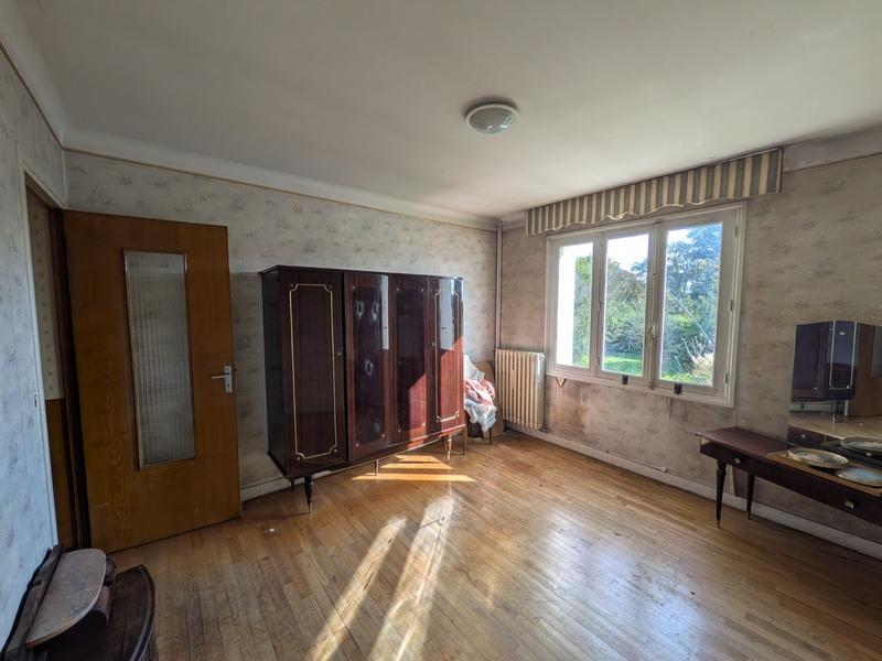 Maison - 250 m² - 7 pièces