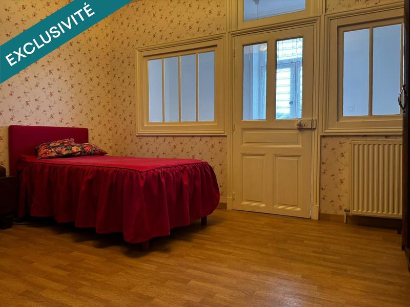 Maison - 200 m² - 12 pièces