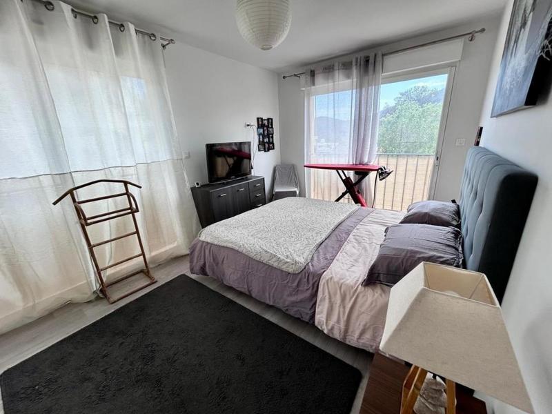 Appartement - 102 m² - 3 pièces