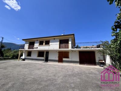 Maison - 199 m² - 10 pièces