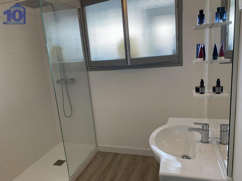 Appartement ancien - 83 m² - 3 pièces