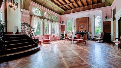 Maison - 433 m² - 12 pièces