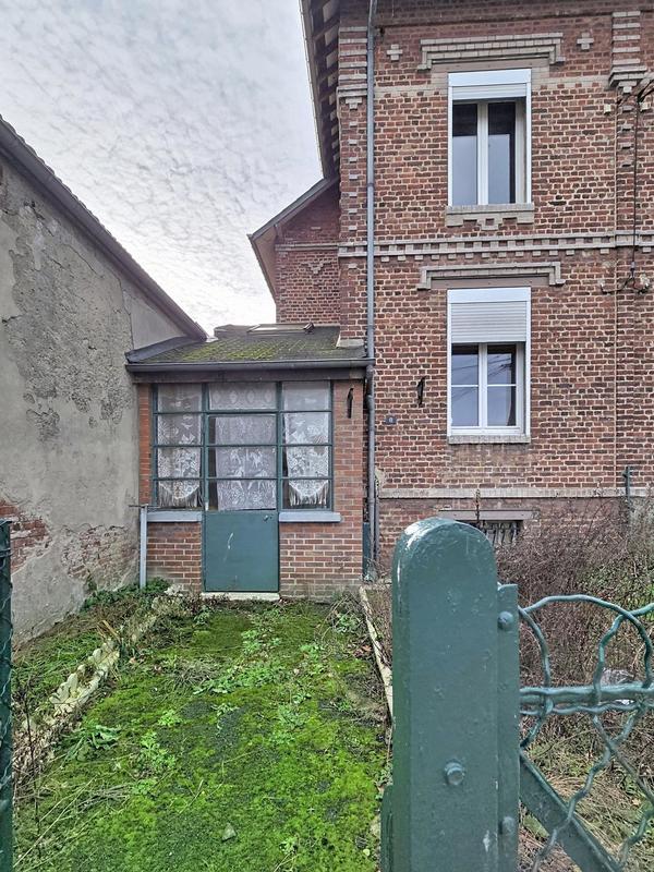 Maison - 83 m² - 5 pièces