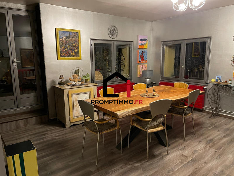 Maison - 229 m² - 7 pièces