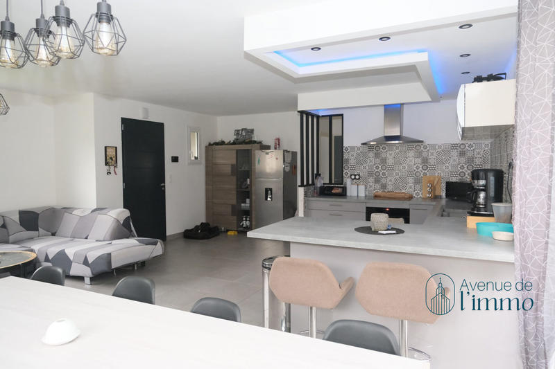 Maison - 101 m² - 4 pièces