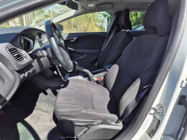 Volvo V40 Cross Country D2 115 Summum