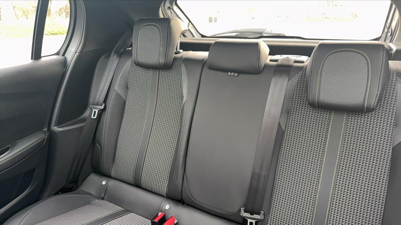 Peugeot 208 1.2 purtech 100 Gt Line - Automatique