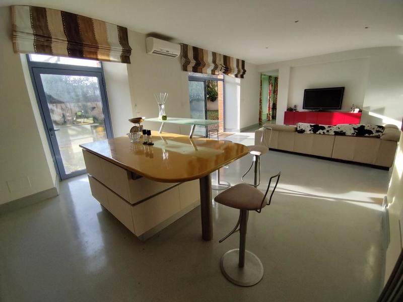 Maison de ville - 216 m² - 5 pièces