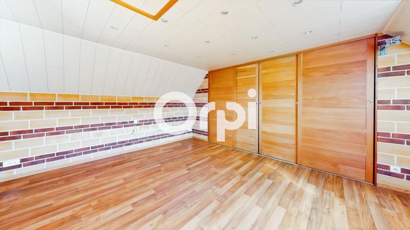 Maison - 170 m² - 5 pièces