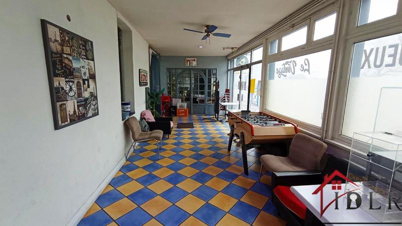 Immeuble - 380 m² - 11 pièces