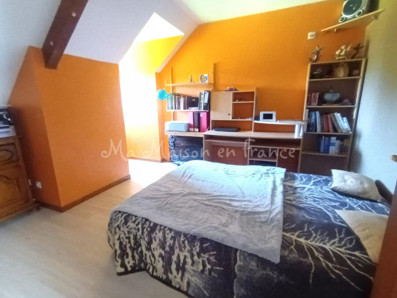 Villa - 200 m² - 6 pièces