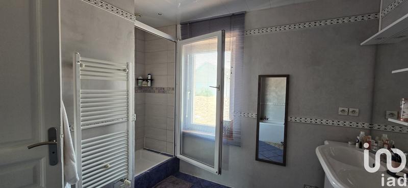 Maison - 170 m² - 8 pièces