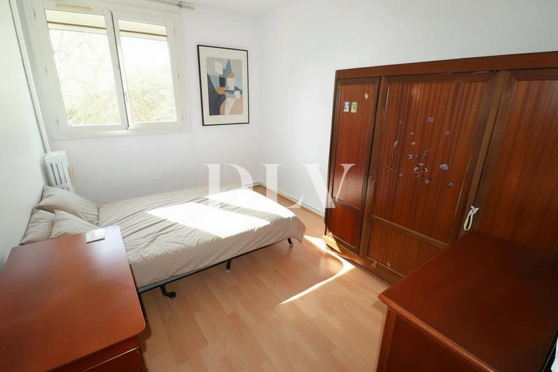 Appartement - 88 m² - 5 pièces